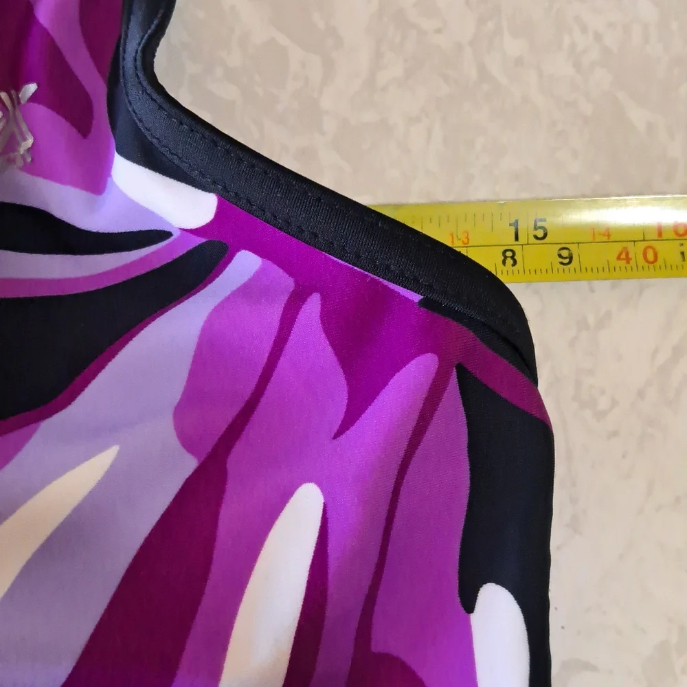 Zero Exposure swim top - Picture 10 of 10